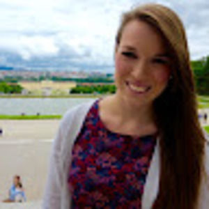 Meet your Posher, Caitlyn